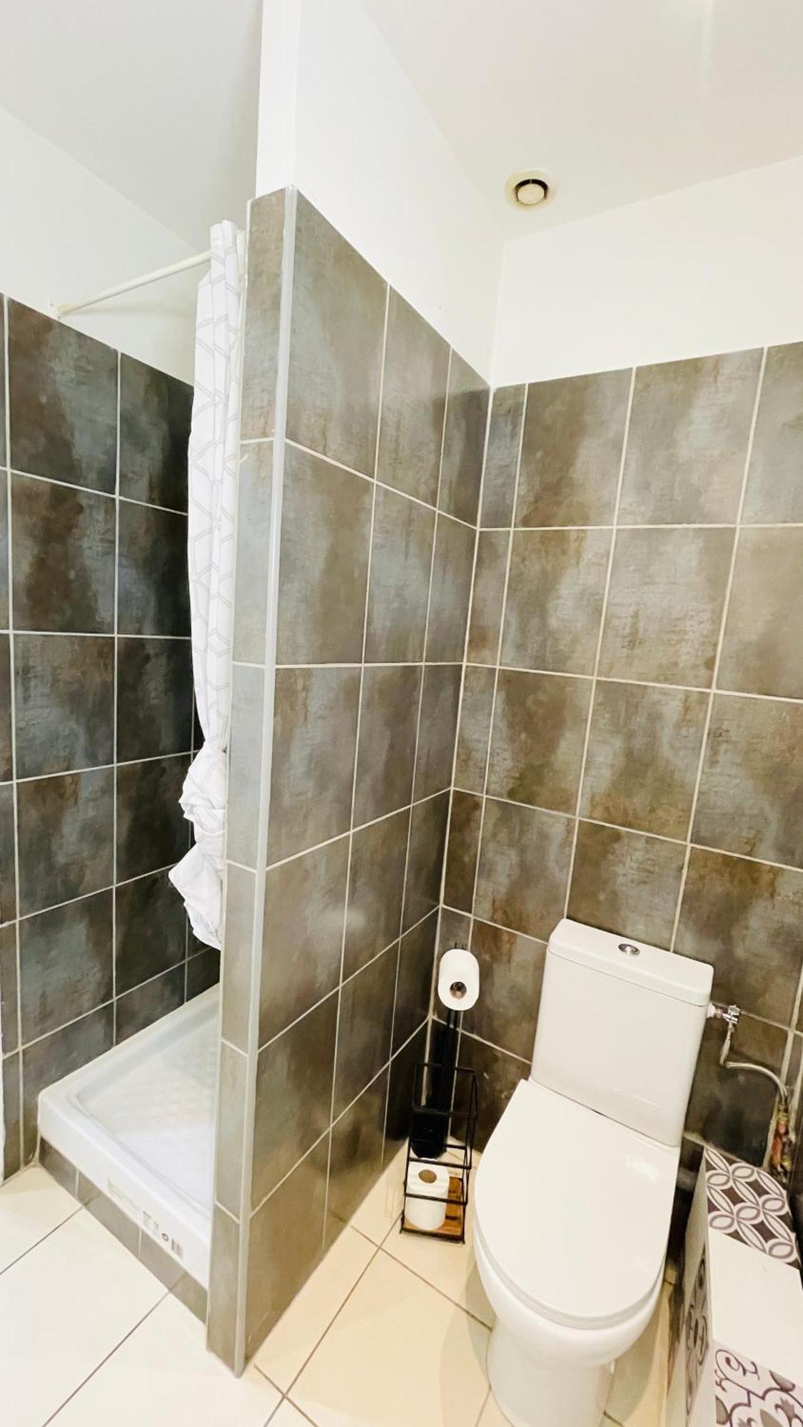Gympie : Joli Studio Cosy En Centre-Ville Draguignan Zewnętrze zdjęcie
